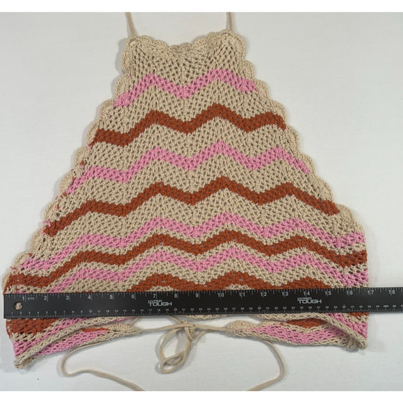 Honey Punch Crochet Halter Top SZ M Multicolor Zigzag Festival Boho Knit Top - Picture 2 of 6